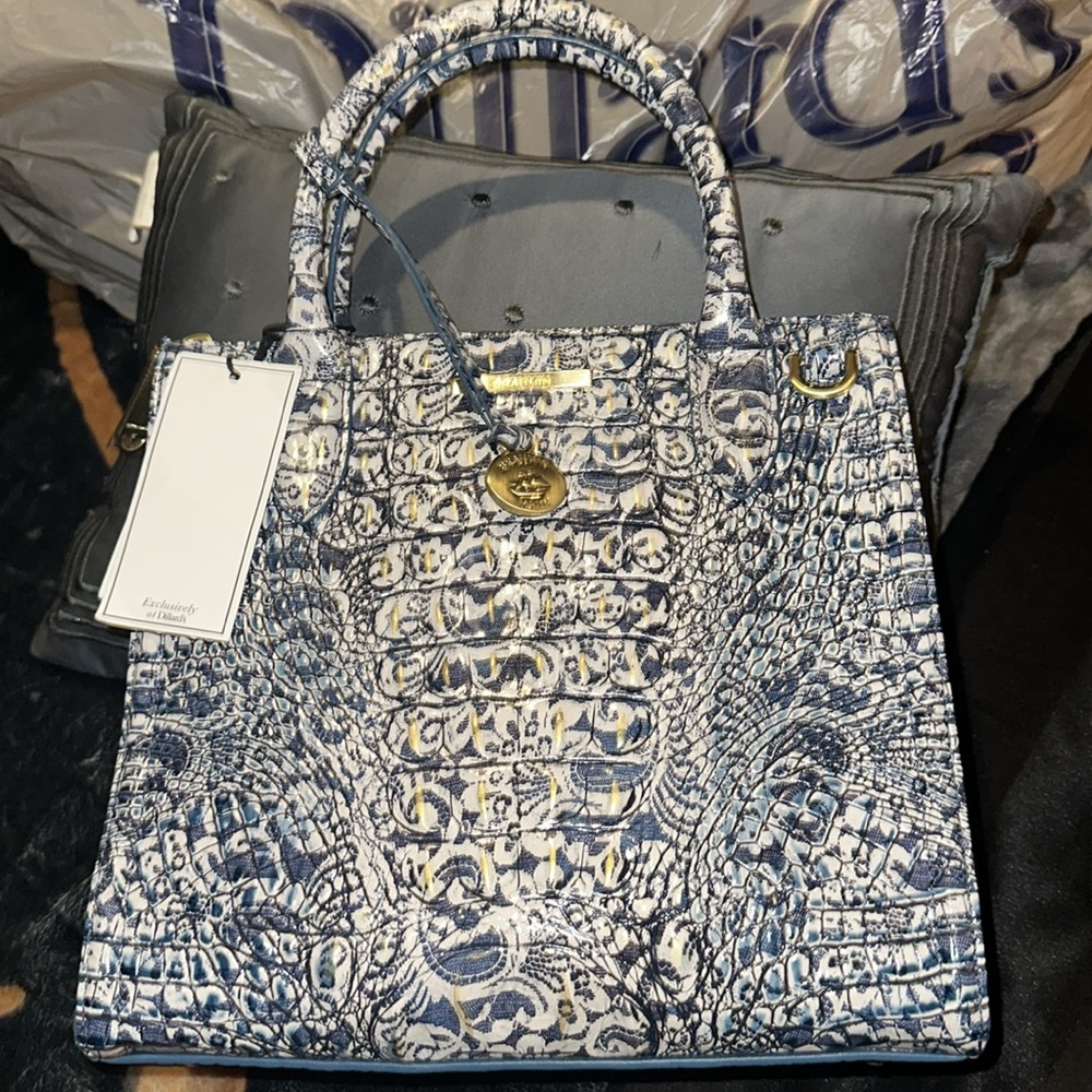 NWT BRAHMIN SMALL CAROLINE COLOR: Blue Filigree Melbourne